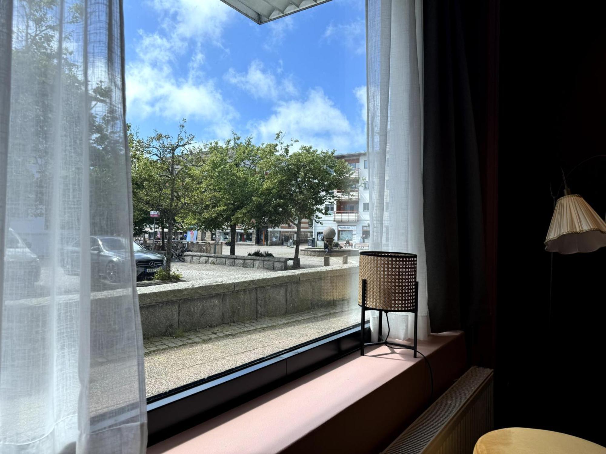 Hotell Sillen Люсешил Екстериор снимка
