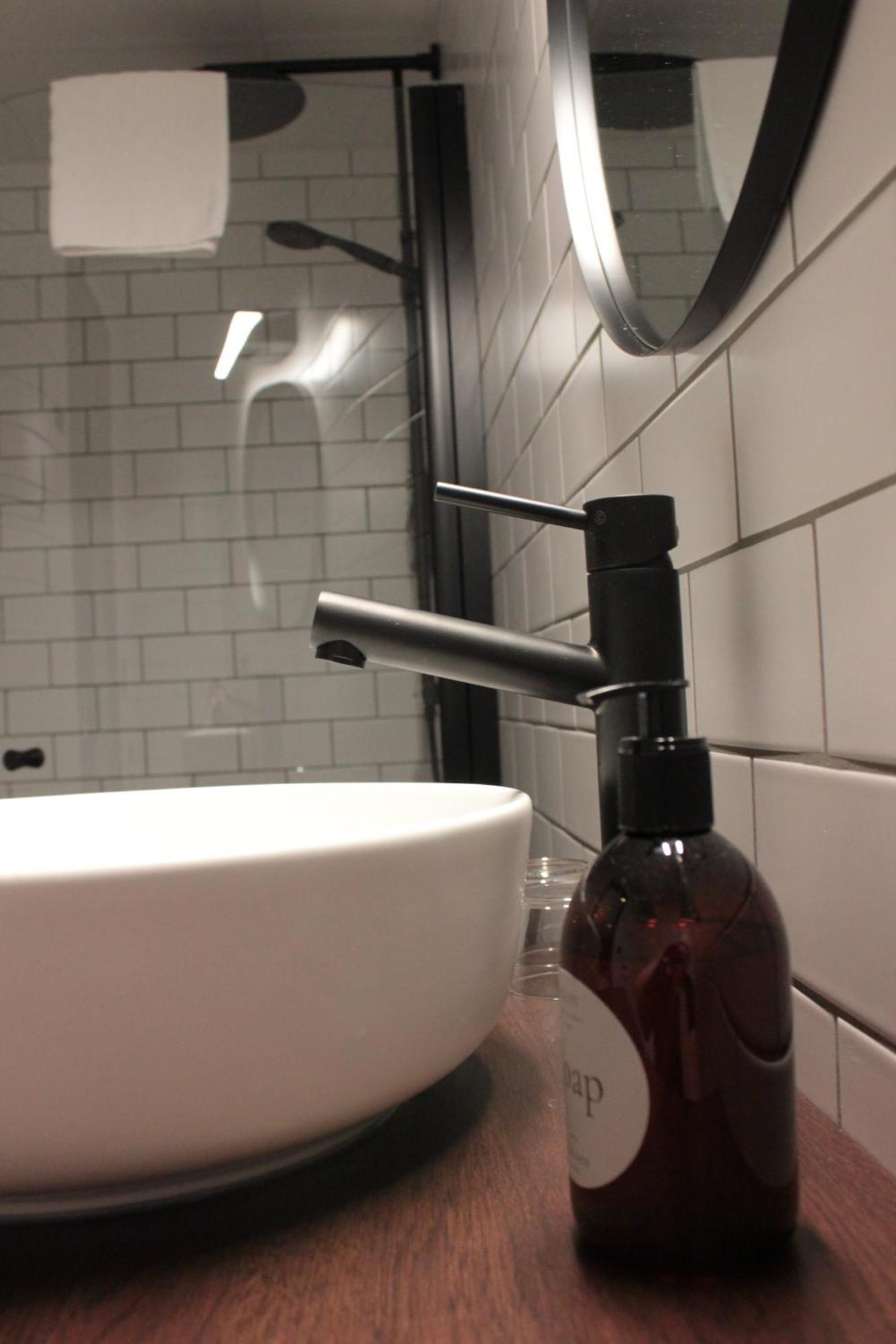 Hotell Sillen Люсешил Екстериор снимка